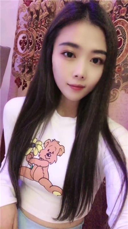 艺名雨中百合，劲爆性感Sao味足